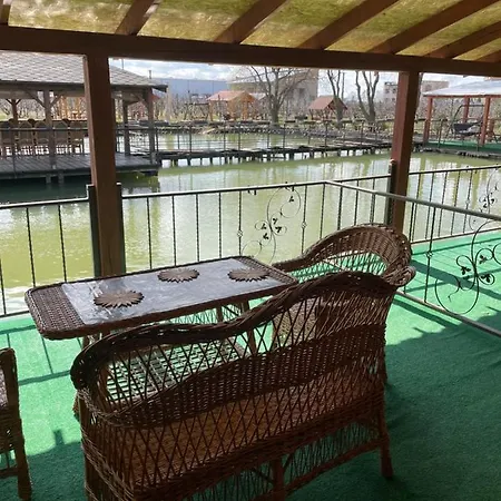 Κατάλυμα σε φάρμα Ранчо У Віктора Μουκάτσεβο